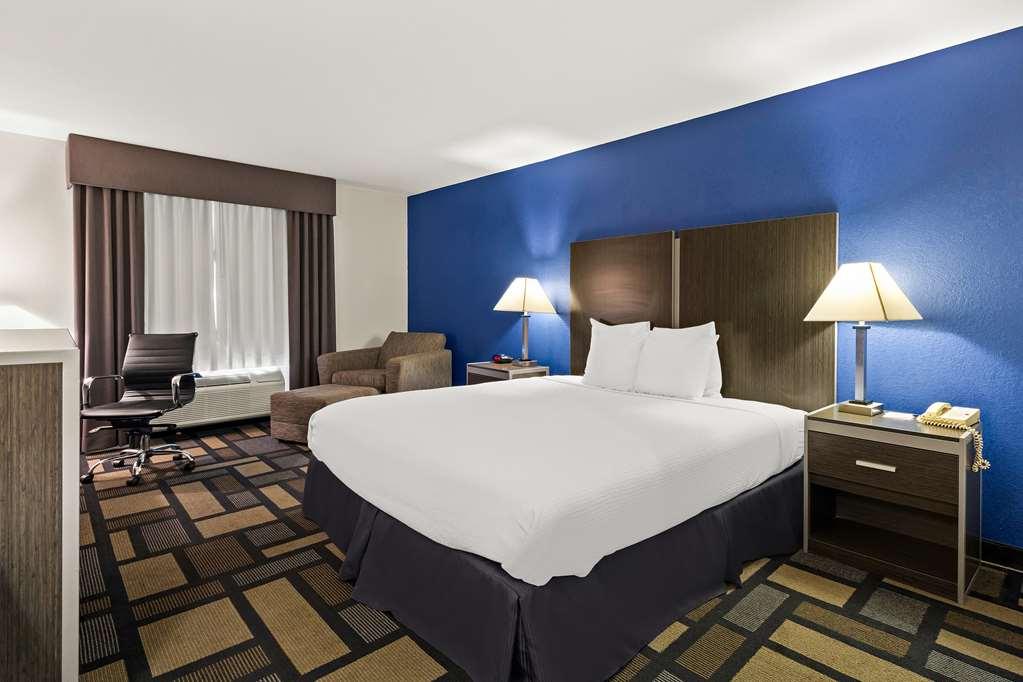 Best Western Galleria Inn & Suites Houston Room photo